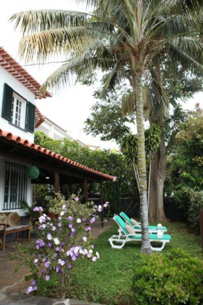 Гостиница Villa Tulip Tree  Фуншал